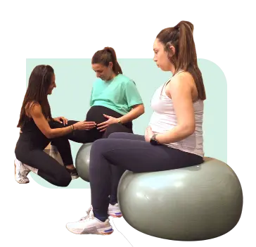 Entrenamiento Moon training-grupo de embarazadas en fitball